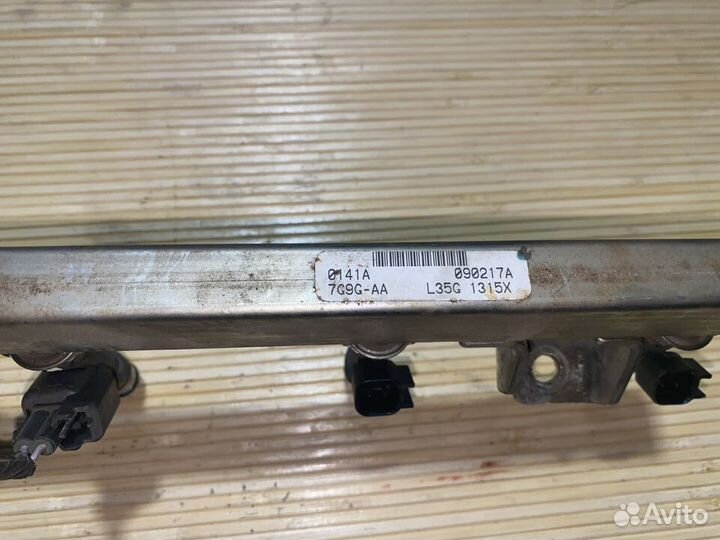 Топливная рампа Форд Мондео 4 2,3 л