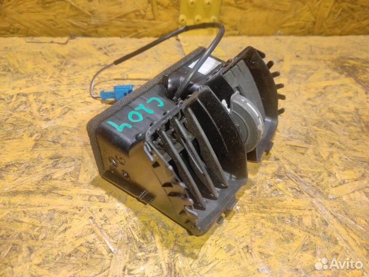 Дефлектор обдува салона Mercedes C-Class W 204 2.2