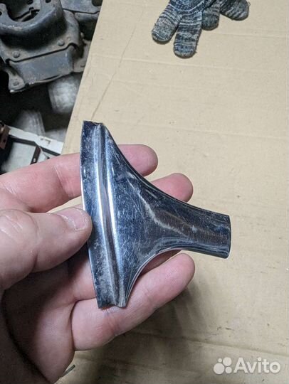 Газ 21 Волга стыковочный элемент хрома