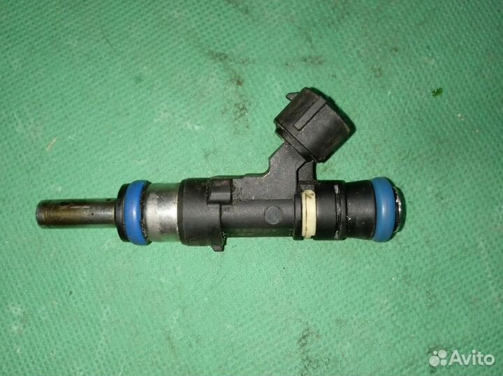 Mitsubishi Lancer (CY) X форсунка инжекторная
