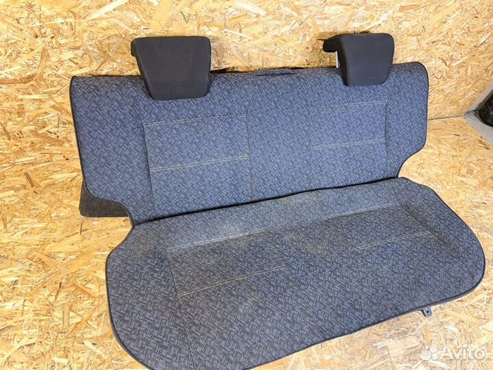 Задние сиденья Нива 2131 5 дверка