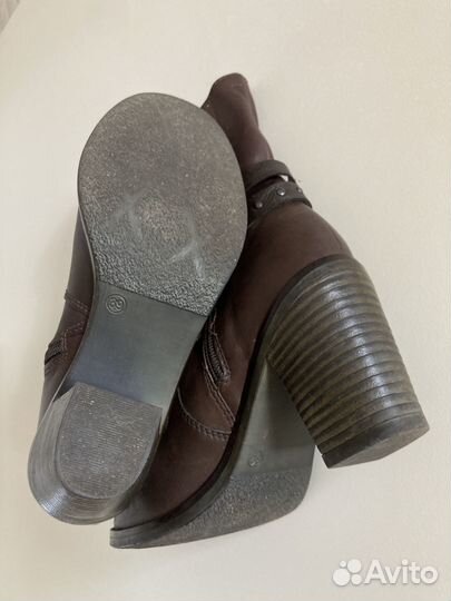 Продам демисезонные полусапожки/ботинки р. 39