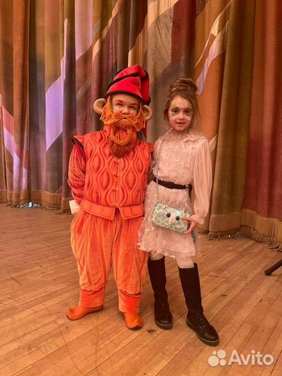 Актриса маленького роста, аниматор