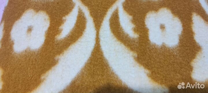 Одеяло из верблюжьей шерсти