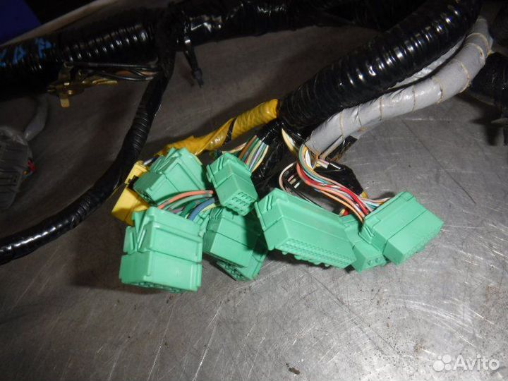 Проводка панели приборов Honda Civic 4D R18A2 2008