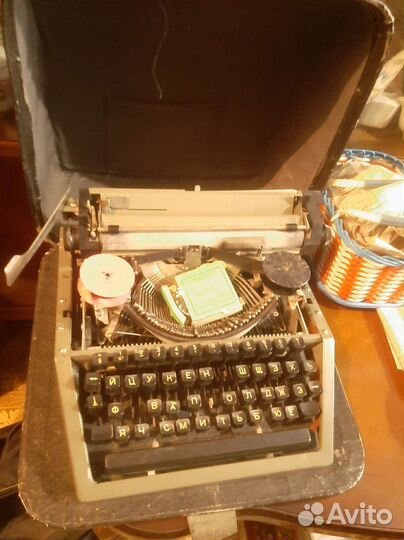 Пищущая машинка