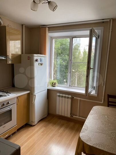 3-к. квартира, 80 м², 5/9 эт.