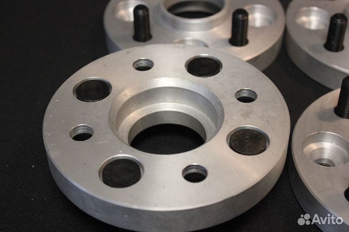 Проставки переходные ваз с 4*98 на 4*100 (20 мм)