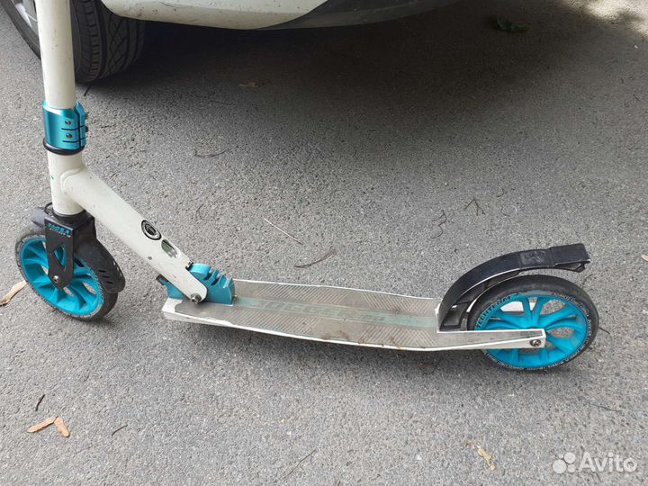Самокат новы взросло-подрстковый200мм колеса