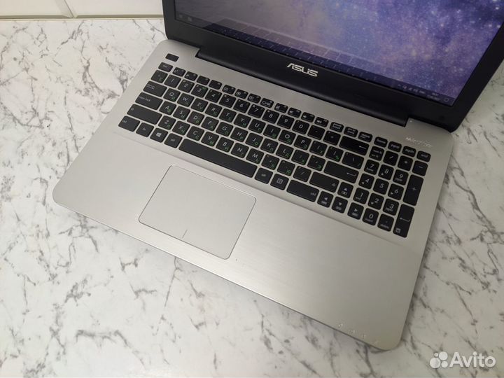 Ноутбук Asus core i7/ ram 6gb/ GT 840M