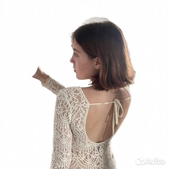 Платье миди кружевное