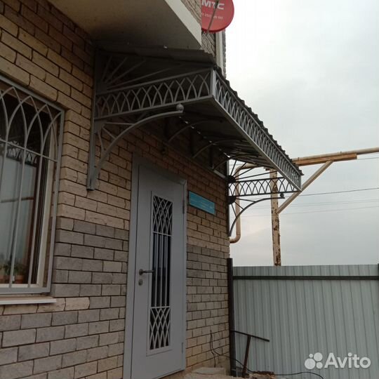 Двери входные Готика металлические на заказ