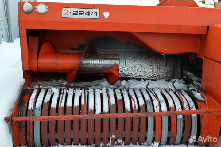 Пресс-подборщик Sipma Z224/1, 1999