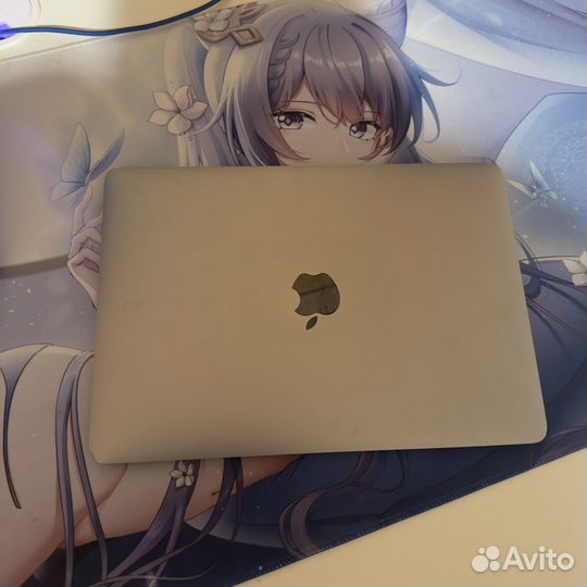 Macbook