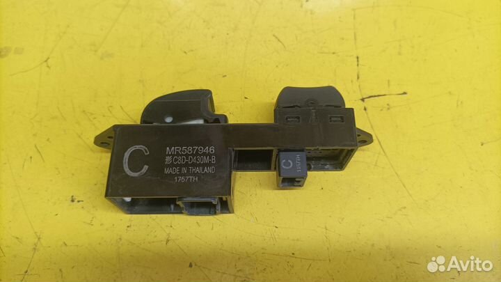 Кнопки стеклоподъемников Mitsubishi Galant 9