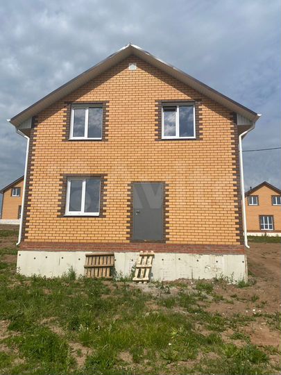 Коттедж 117 м² на участке 5 сот.