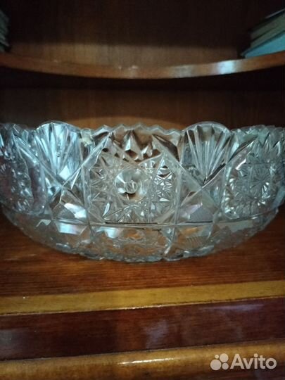 Хрустальная ваза