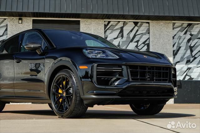 Porsche Cayenne Turbo 4.0 AT, 2023, 250 км
