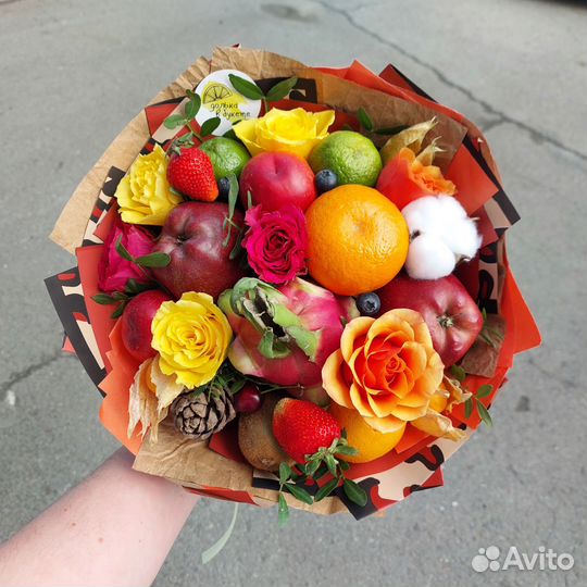 Фруктовый букет