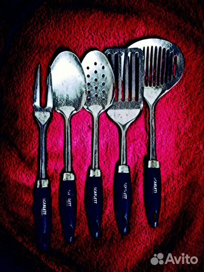 Столовый набор Scarlett