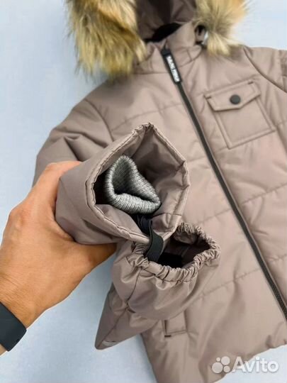 Продам костюм для девочки зимний