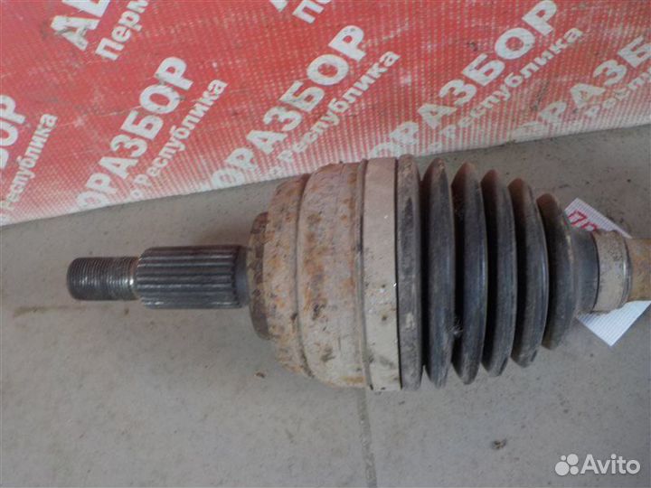 Привод колеса передний левый Renault Duster