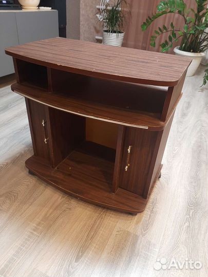 Тумба под телевизор бу