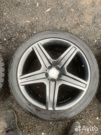 Комплект зимней резины 295/40 R21 Mercedes AMG