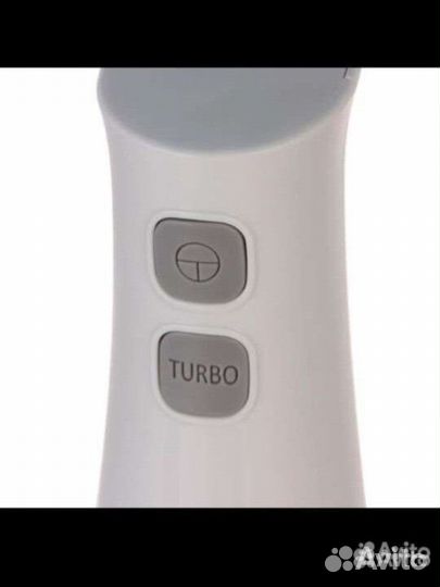 Новый блендер белый