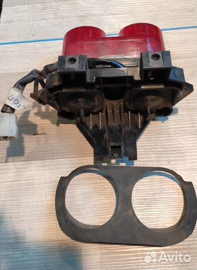 Yamaha FZ1S 2003 г стопсигнал