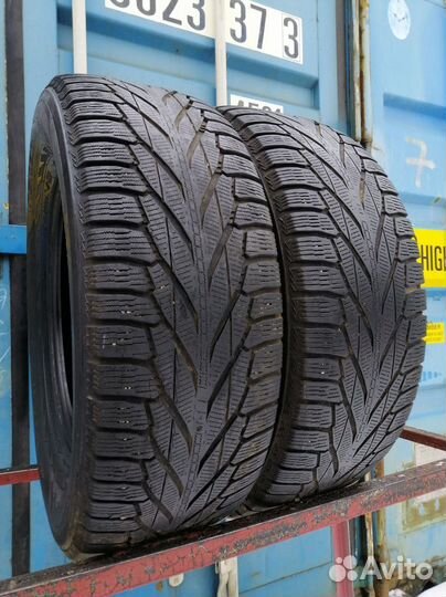 Nokian Tyres Hakkapeliitta R2 SUV 265/65 R17 101V