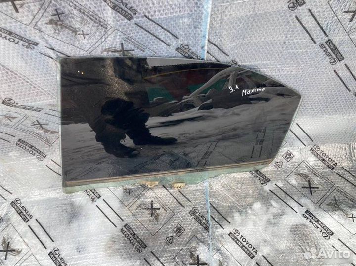 Стекло заднее левое Nissan Maxima A33