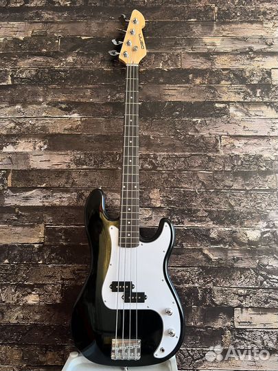 Бас гитара 4 струны