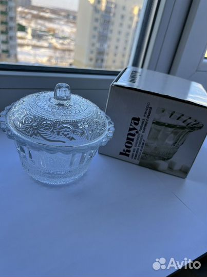 Сахарница конфетница