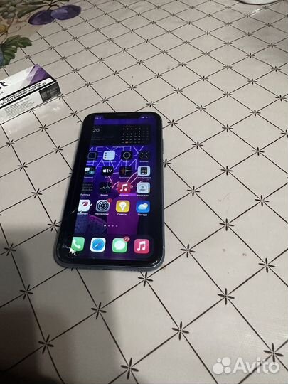 Телефон iPhone 10