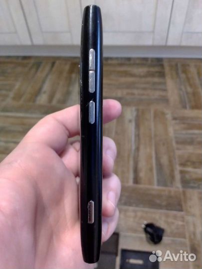 Телефон смартфон Nokia Lumia 800
