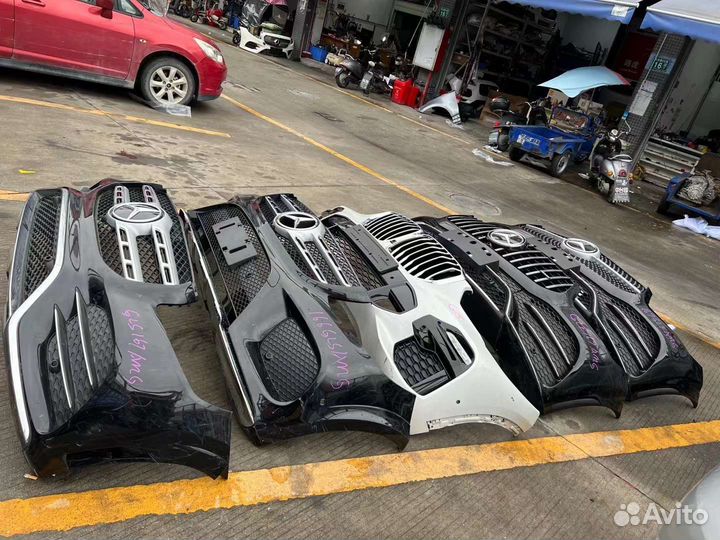 Бампер Мерседес Бмв