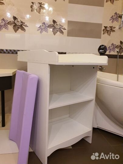Пеленальный столик IKEA идеальное состояние