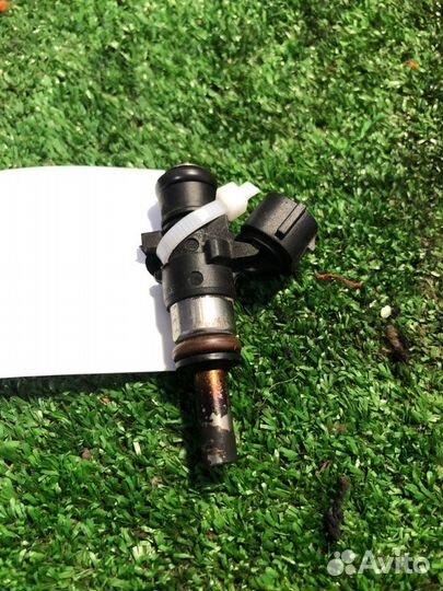 Форсунка топливная Volkswagen Tiguan CZP 2018