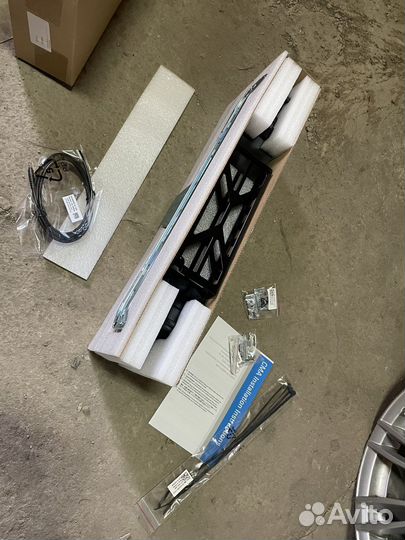 Продаются кабель менеджеры для серверов dell