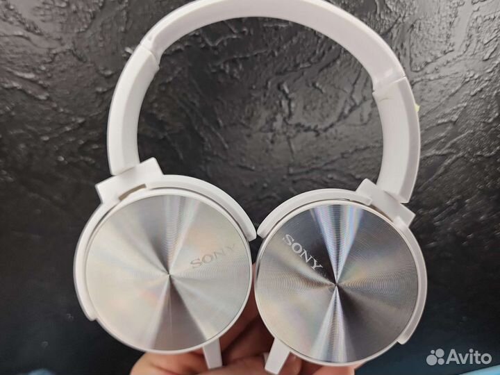 Наушники Sony Extra Bass объёмный стереозвук