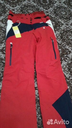 Продам горнолыжный костюм