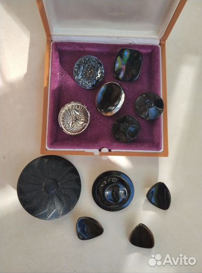 Старинные пуговицы стекло Чехия, бакелит