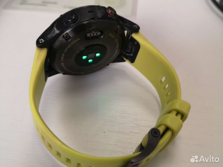 Garmin Fenix 5 Sapphire и титановым ремешком