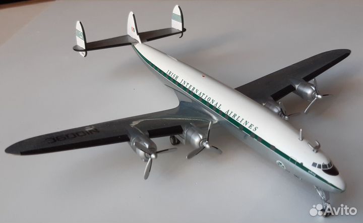 Модель самолета Lockheed L-1049H-03 N1009C 1:200