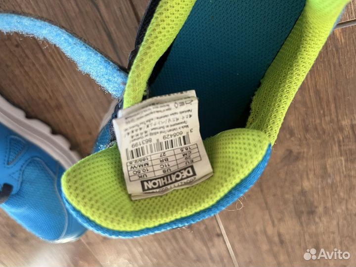 Продам кроссовки для мальчика
