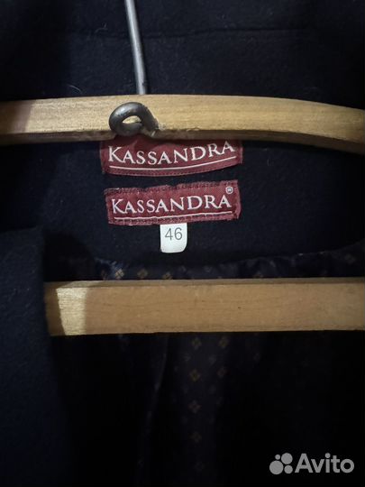 Пальто женское демисезонное 46 размер