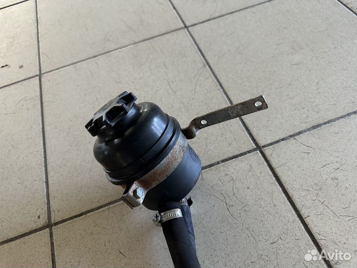 Бачок гура Шевроле Нива Chevrolet Niva