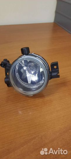Фара противотуманная левая Ford Focus 2