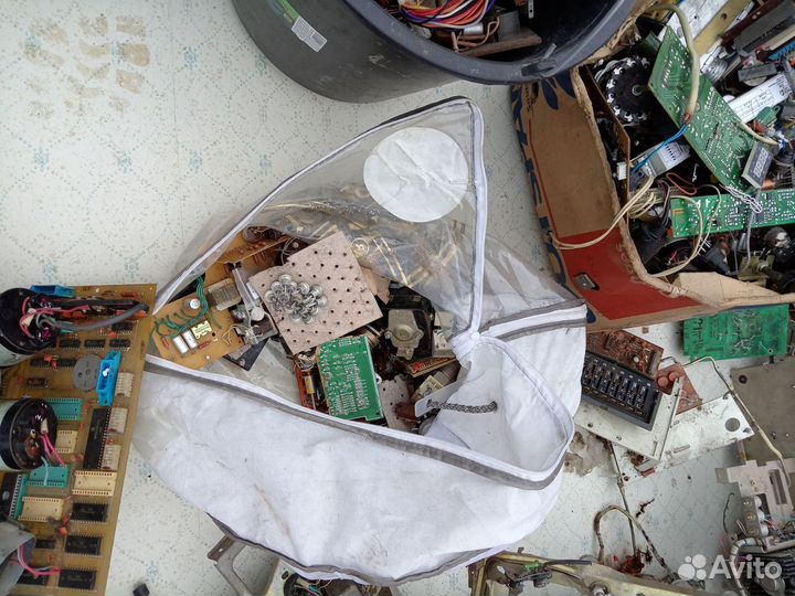 Радиолом, радидетали